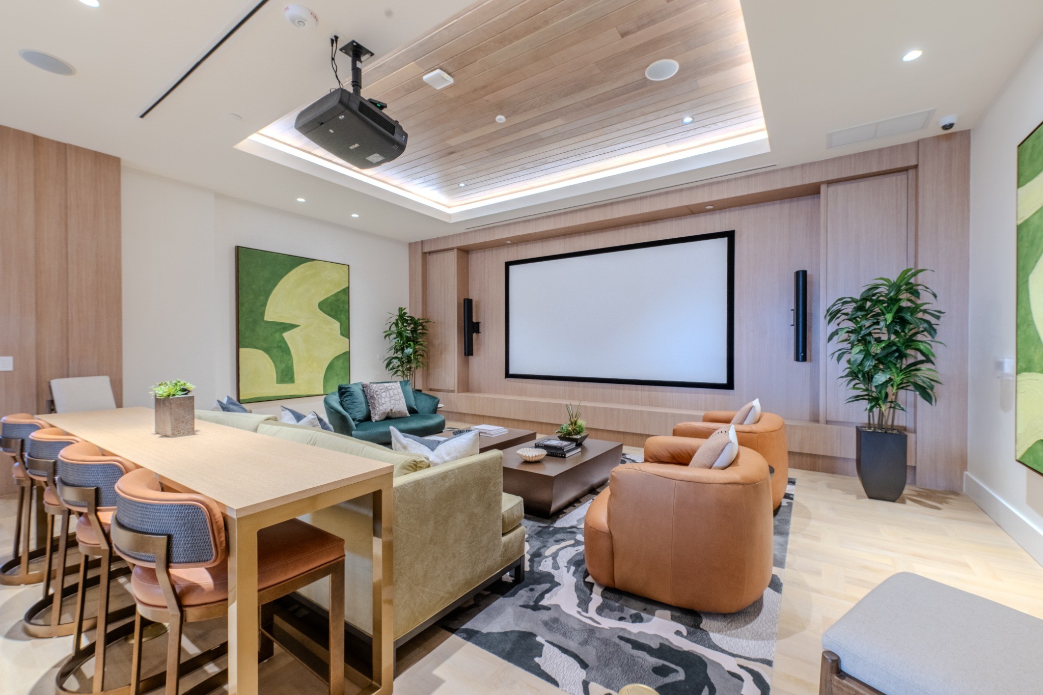 Club Lounge Gables Riverwalk